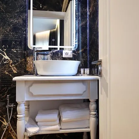 Hotel Domenico Korce