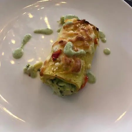 Domenico Hotell Korça