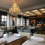 Domenico Hotel *