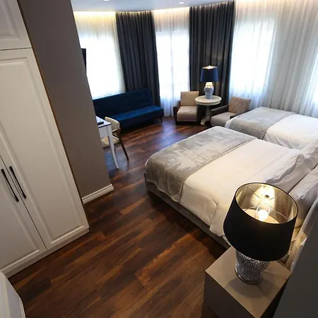 Domenico Old Bazaar Hotel
