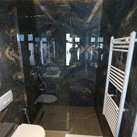 Hotel Domenico Old Bazaar