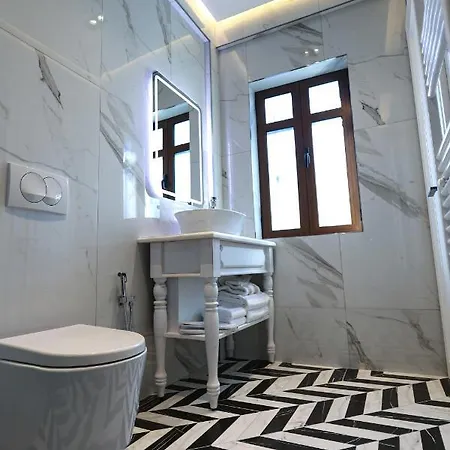 Hotel Domenico Old Bazaar *